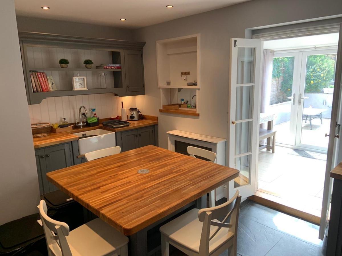 Charming 3-Bed Cottage In Swanage Exterior foto